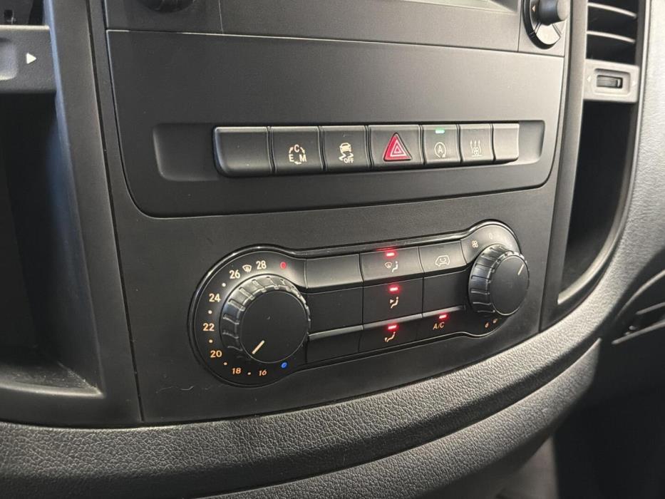 MERCEDES-BENZ Vito 2015