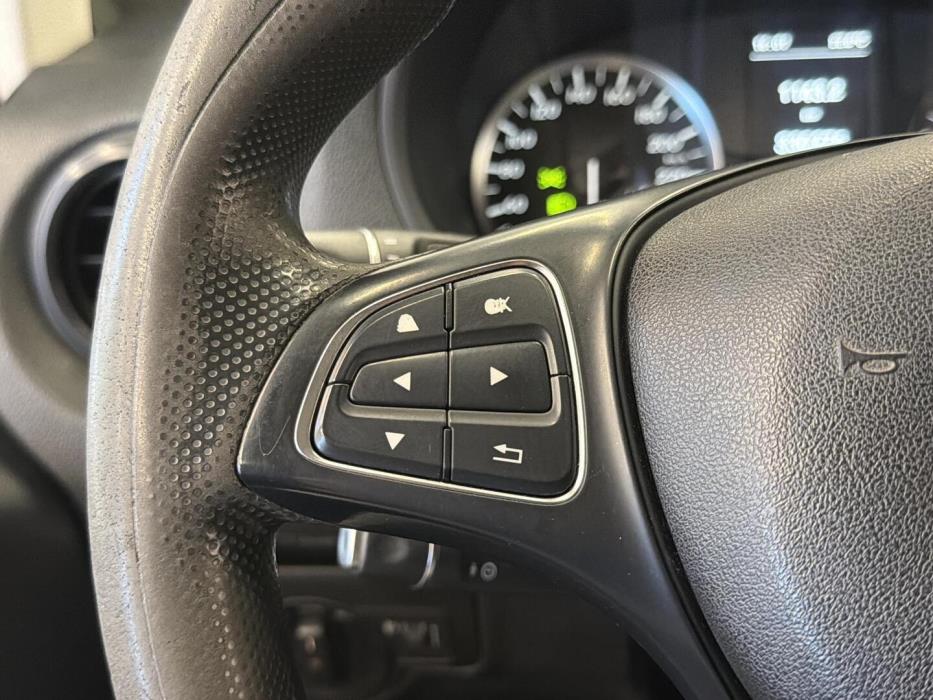 MERCEDES-BENZ Vito 2015