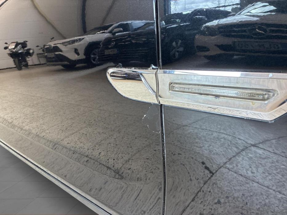 BMW 730 2009