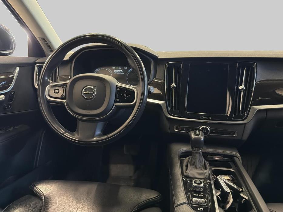 VOLVO V90 2017
