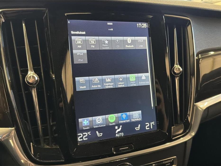 VOLVO V90 2017