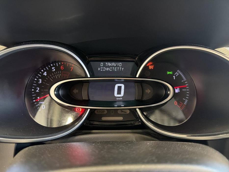 RENAULT Clio 2017