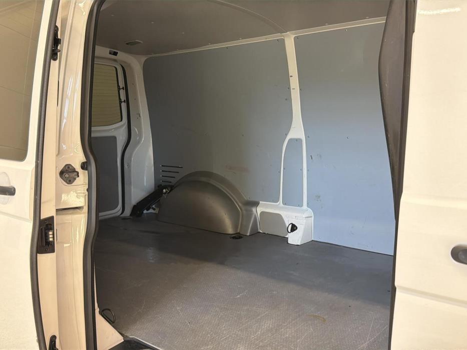 VOLKSWAGEN Transporter 2017