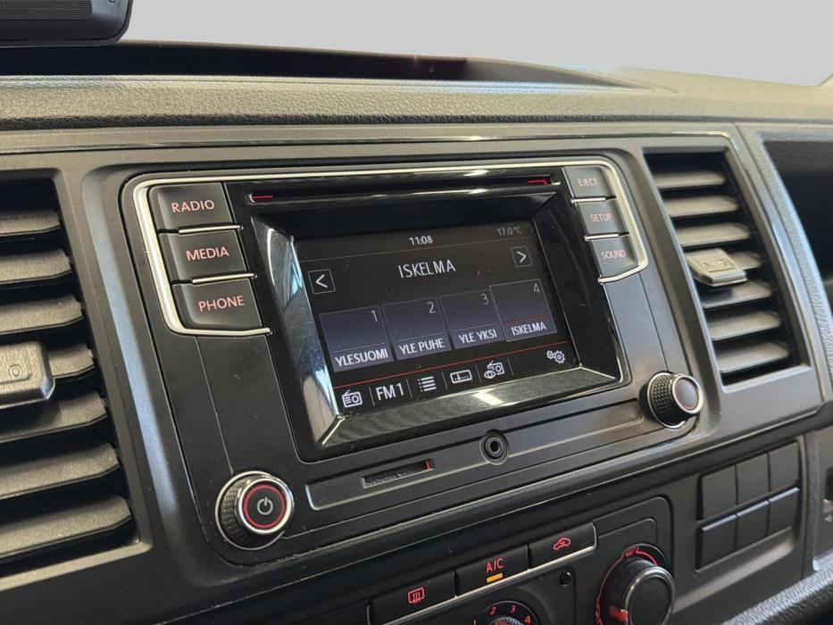 VOLKSWAGEN Transporter 2017