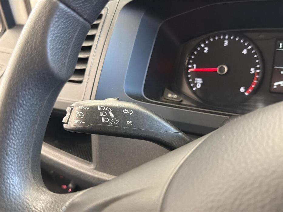 VOLKSWAGEN Transporter 2017