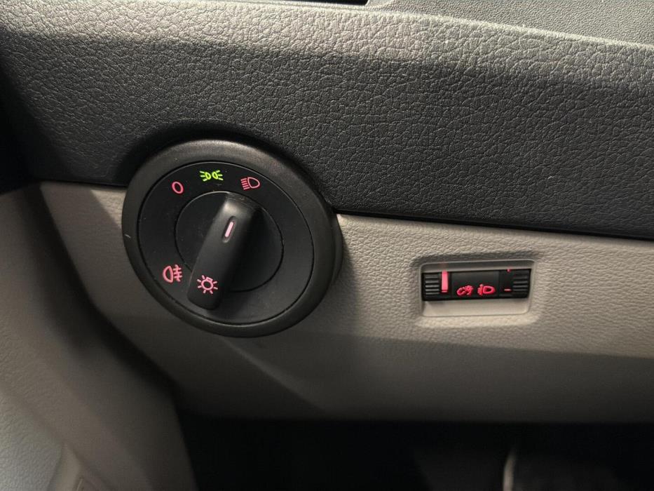 VOLKSWAGEN Transporter 2017