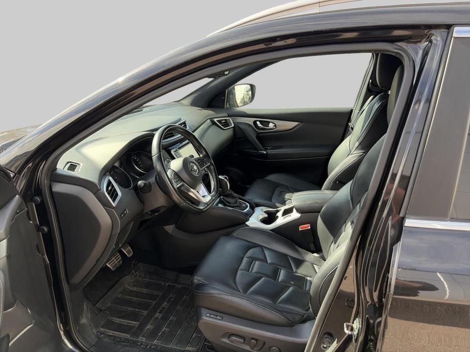 NISSAN Qashqai 2018