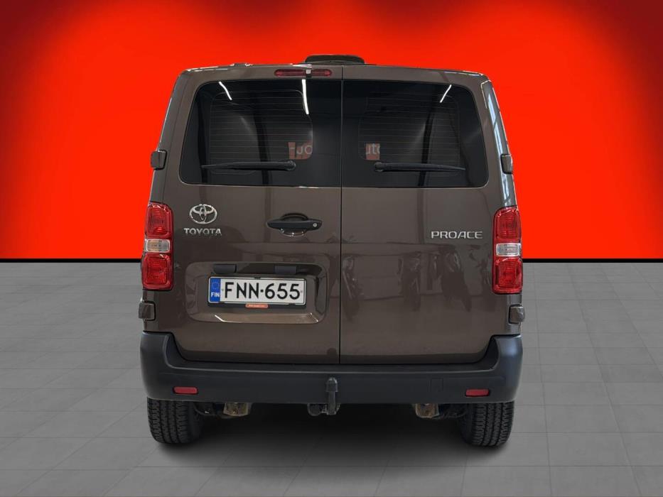 TOYOTA Proace 2018