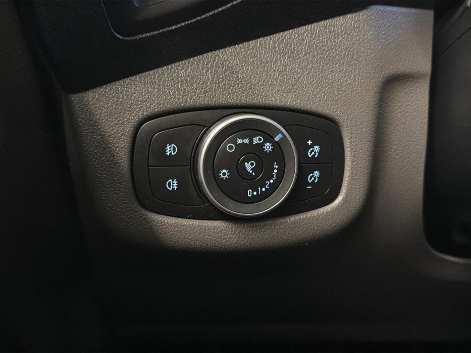 FORD TRANSIT CONNECT 2021