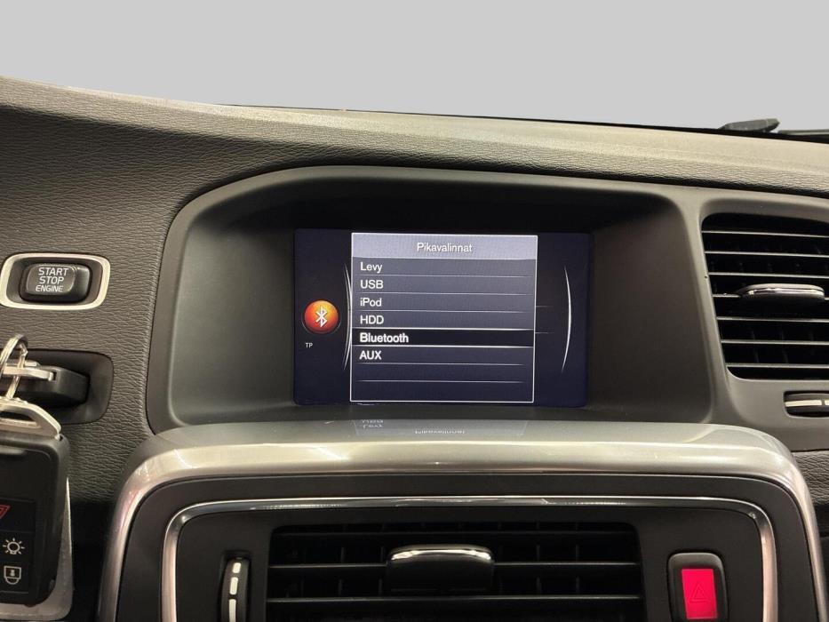 VOLVO V60 Cross Country 2018