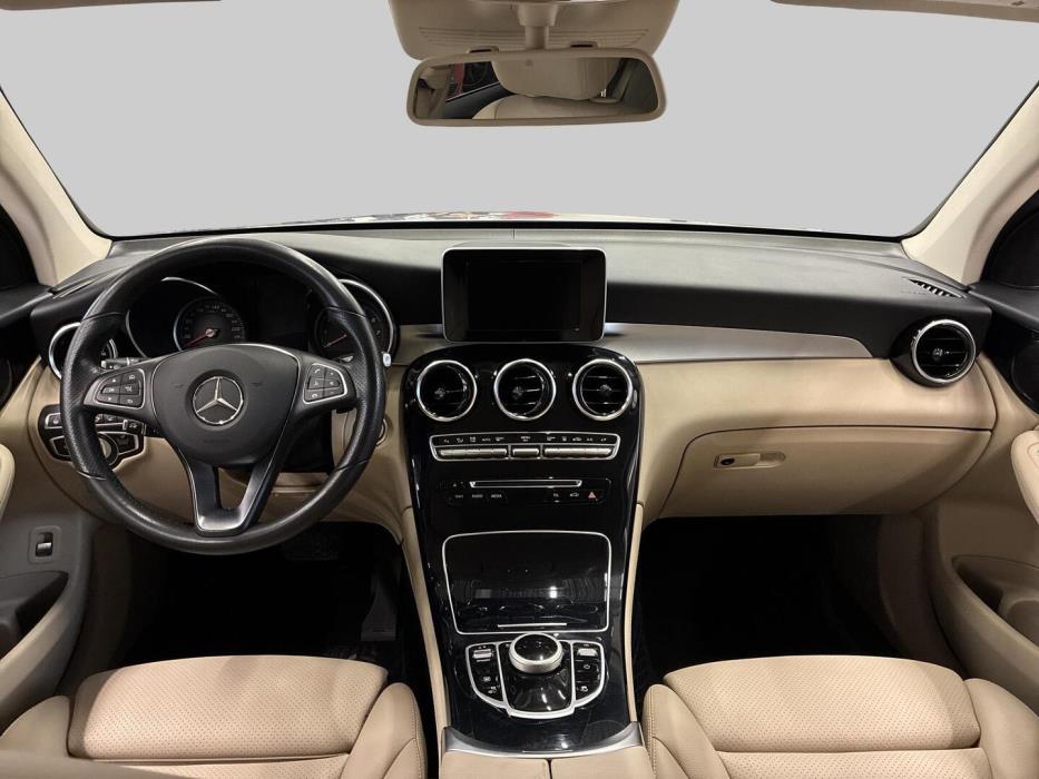 MERCEDES-BENZ GLC 2018
