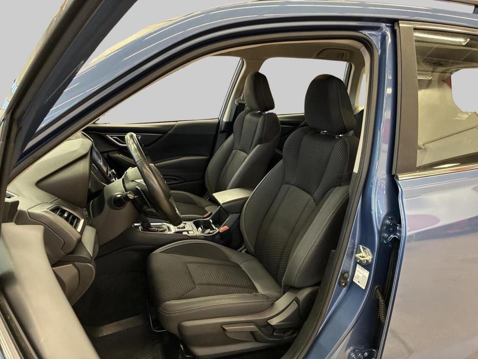 SUBARU FORESTER 2021