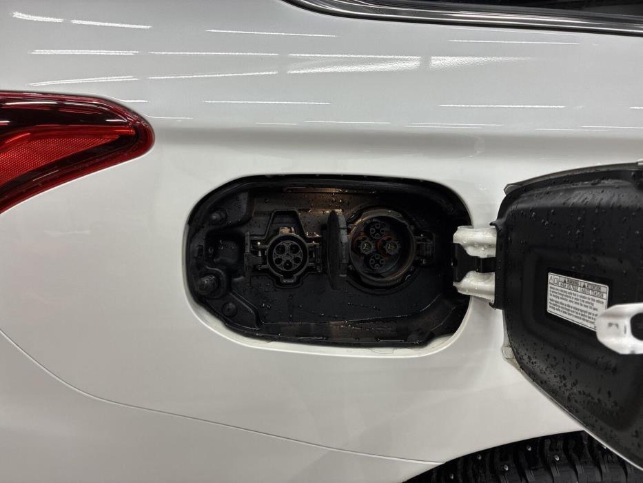 MITSUBISHI Outlander PHEV 2019