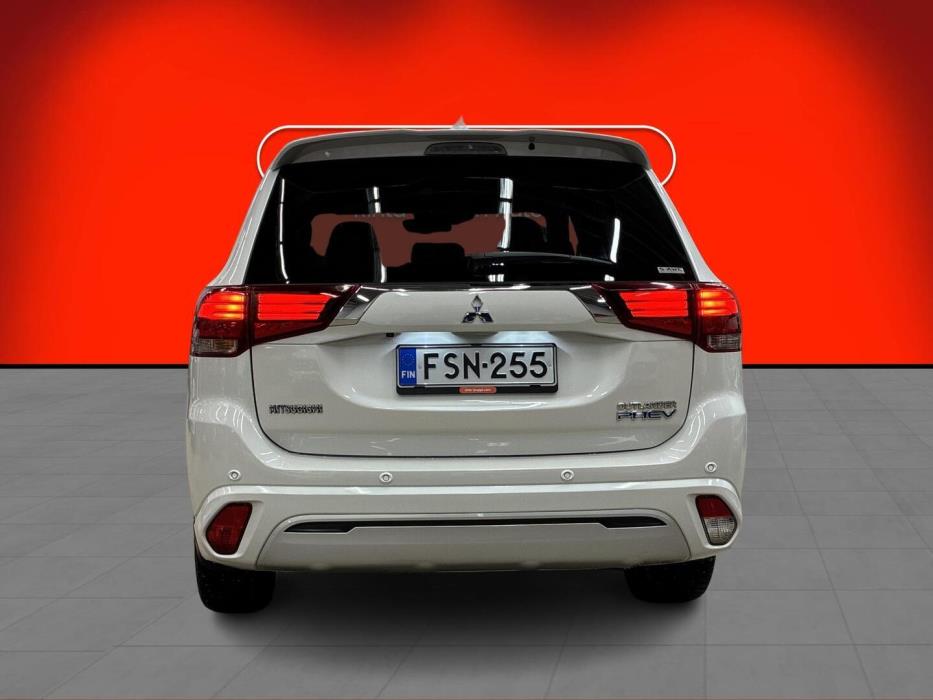 MITSUBISHI Outlander PHEV 2019