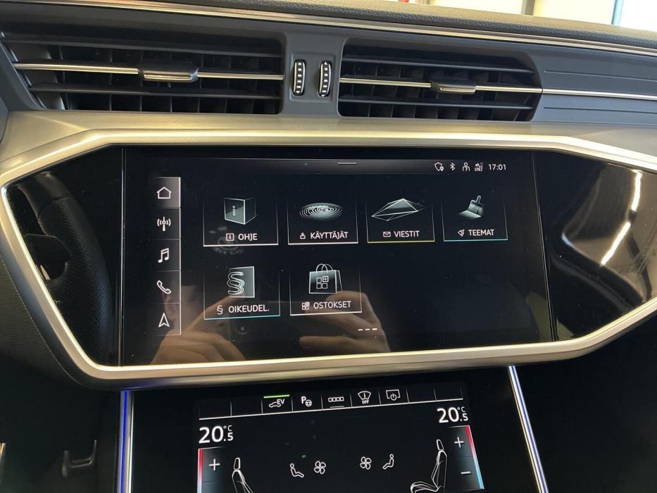 AUDI A6 2023