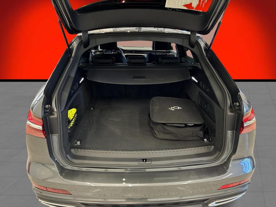 AUDI A6 2023