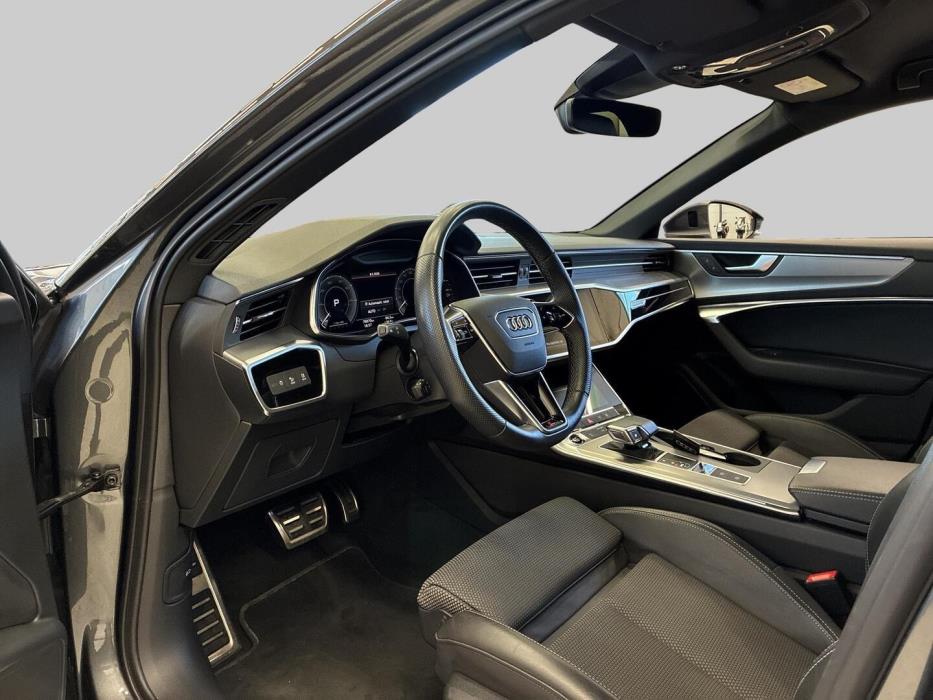 AUDI A6 2023
