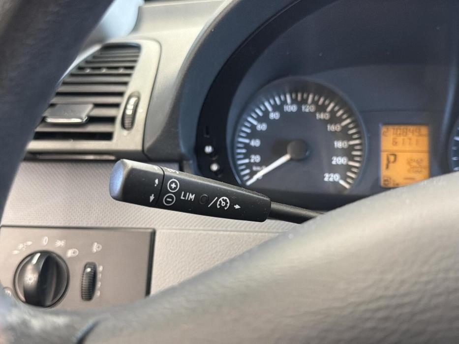MERCEDES-BENZ Vito 2008