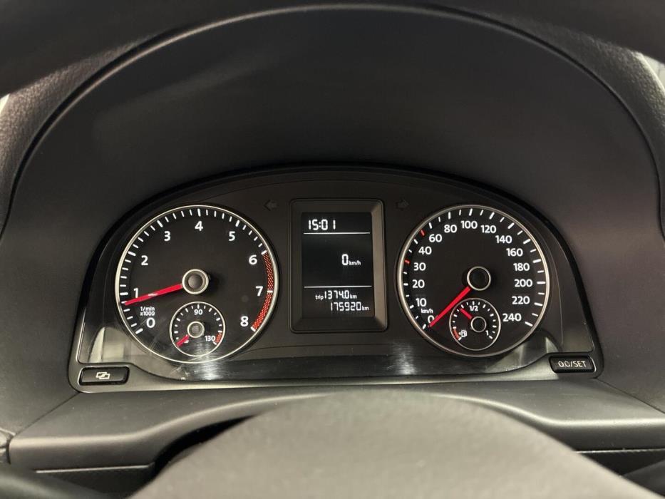 VOLKSWAGEN Caddy Maxi 2011