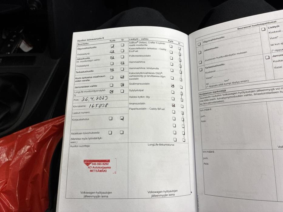 VOLKSWAGEN Caddy Maxi 2011