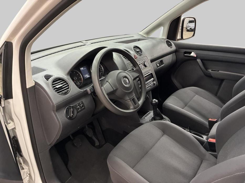 VOLKSWAGEN Caddy Maxi 2011