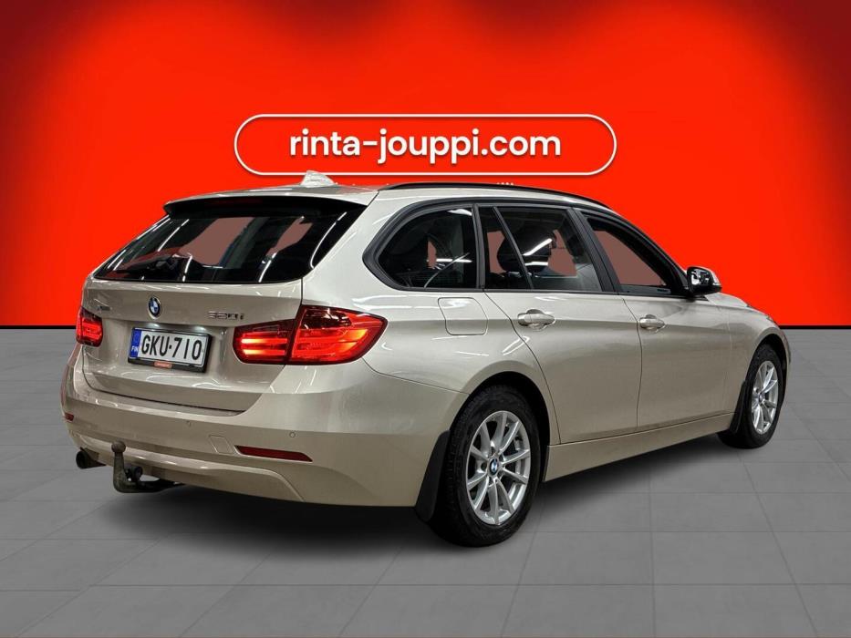 BMW 320 2013
