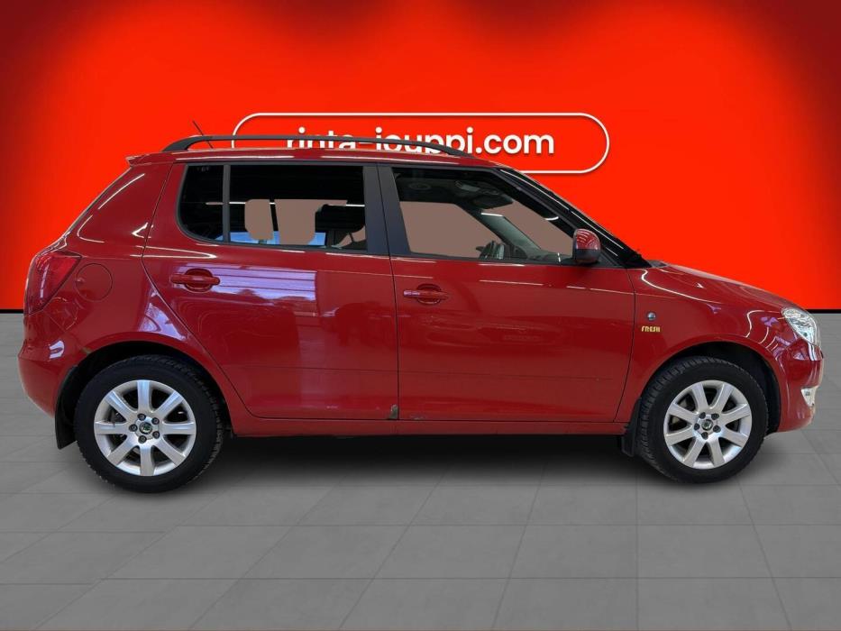SKODA Fabia 2013