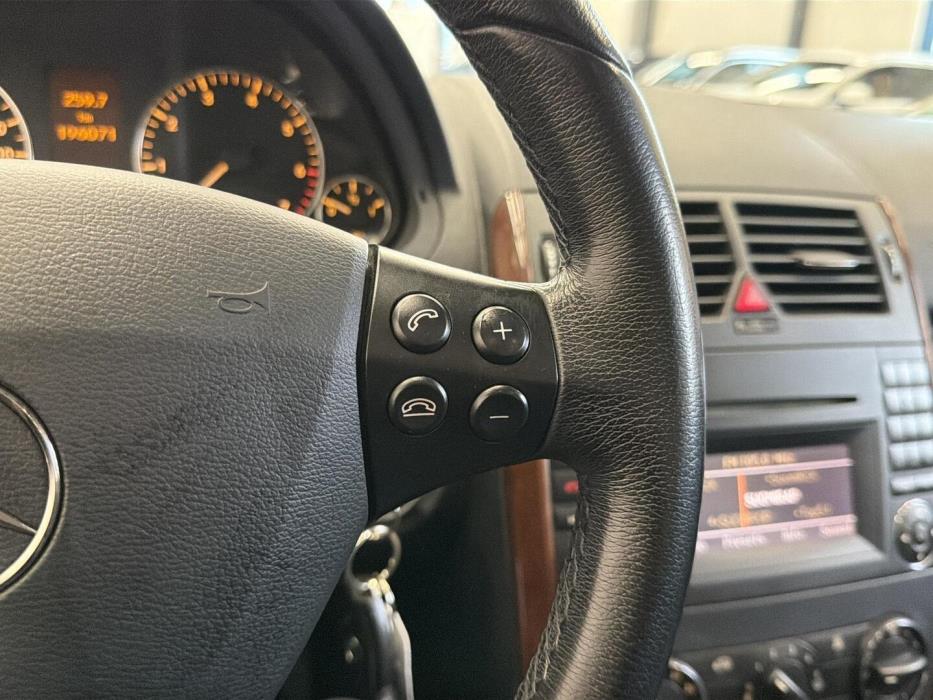 MERCEDES-BENZ A 2010