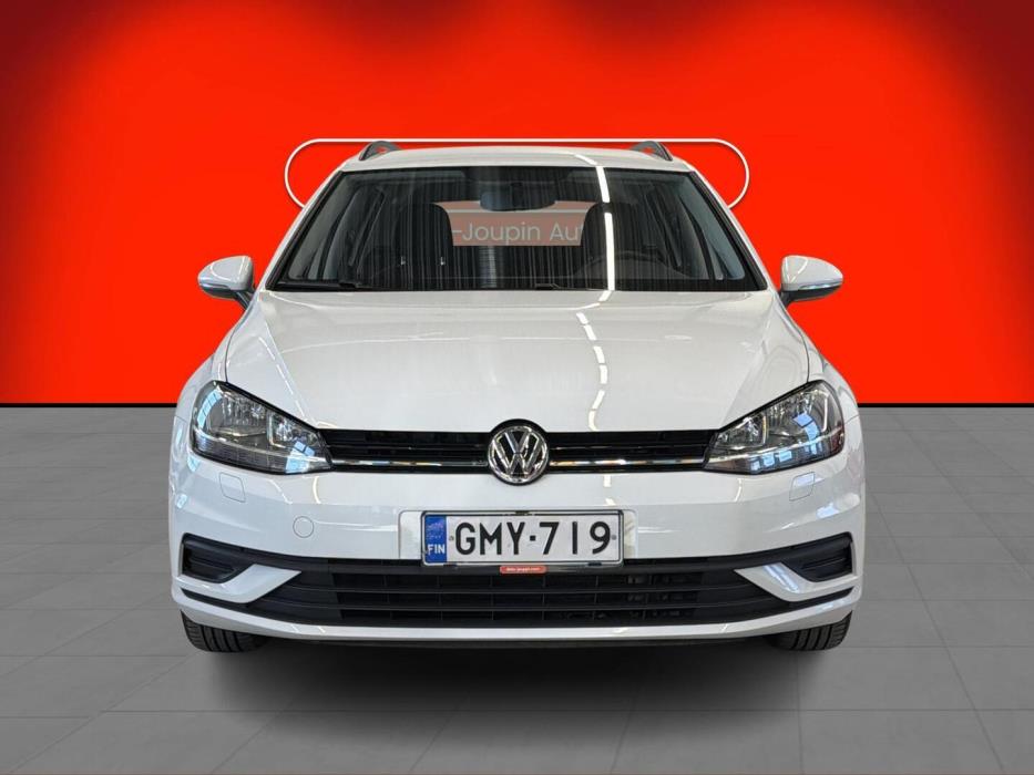 VOLKSWAGEN Golf 2018