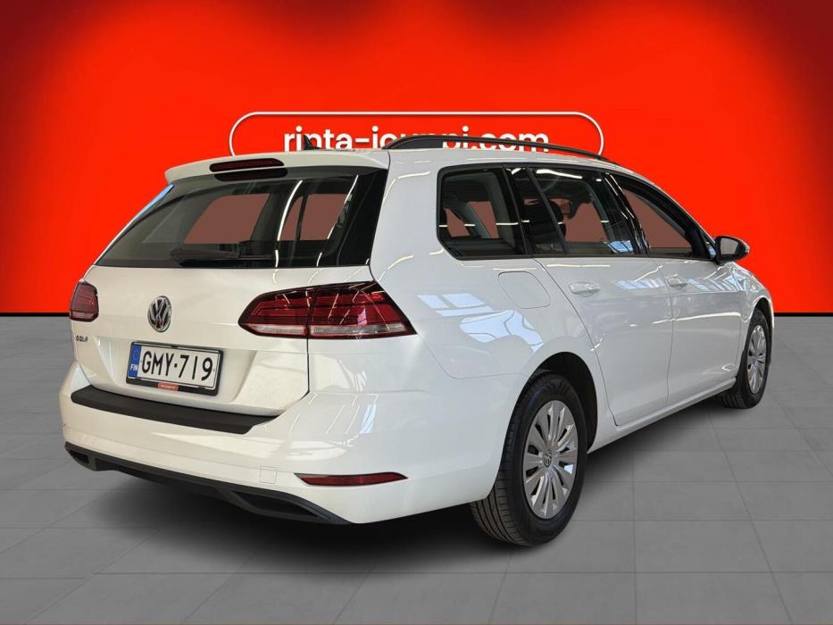 VOLKSWAGEN Golf 2018