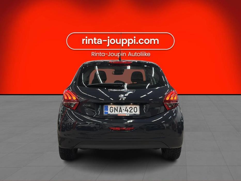 PEUGEOT 208 2018