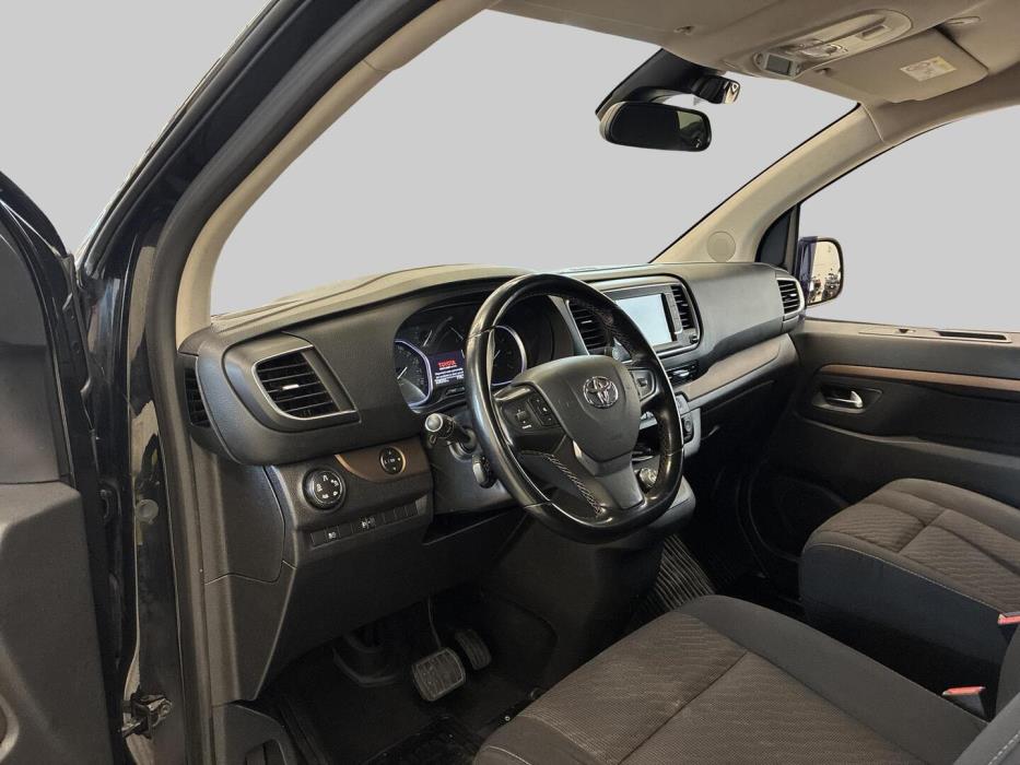 TOYOTA Proace Verso 2018
