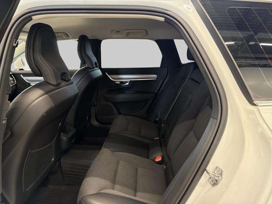 VOLVO V90 2020
