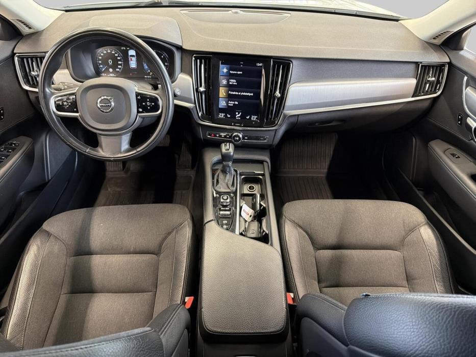 VOLVO V90 2020