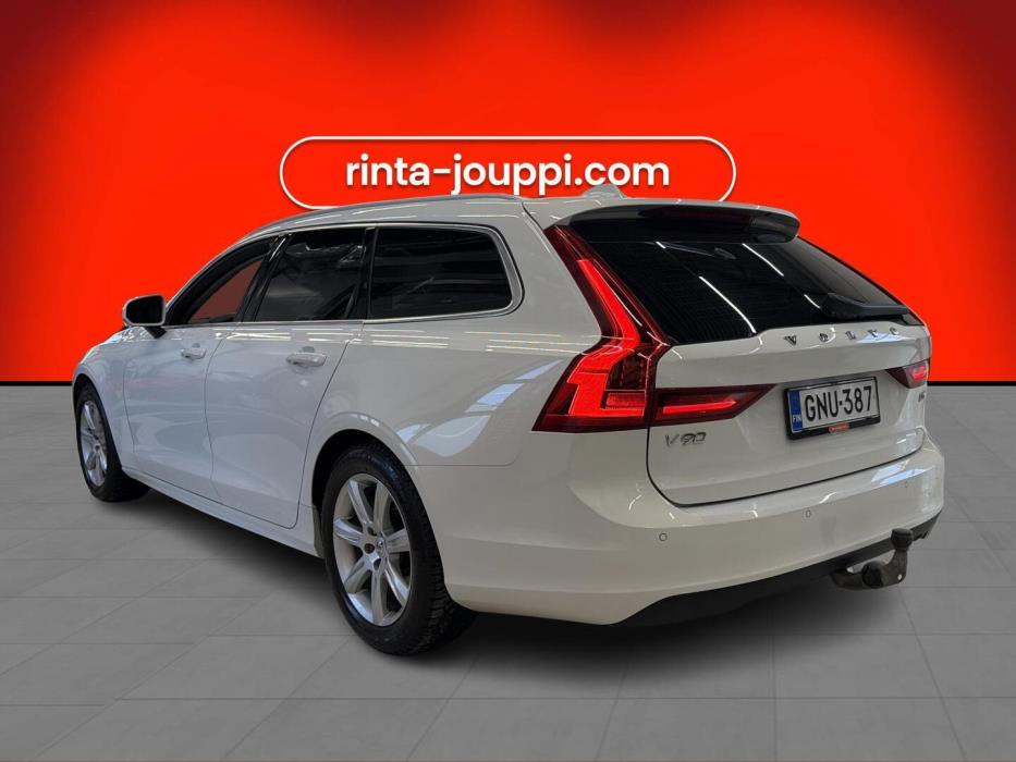 VOLVO V90 2020