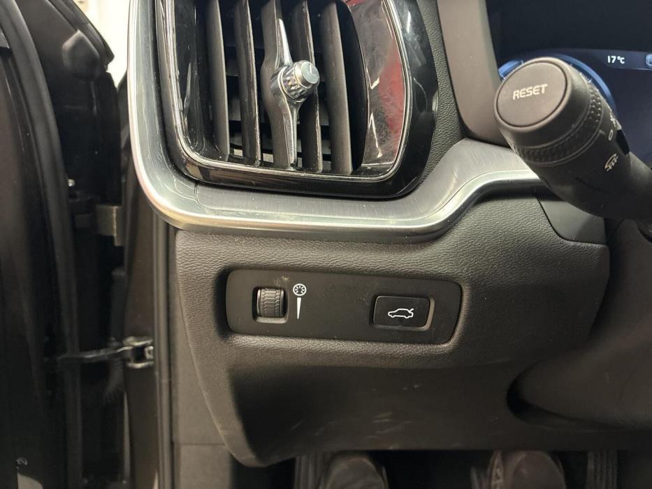 VOLVO V60 Cross Country 2020