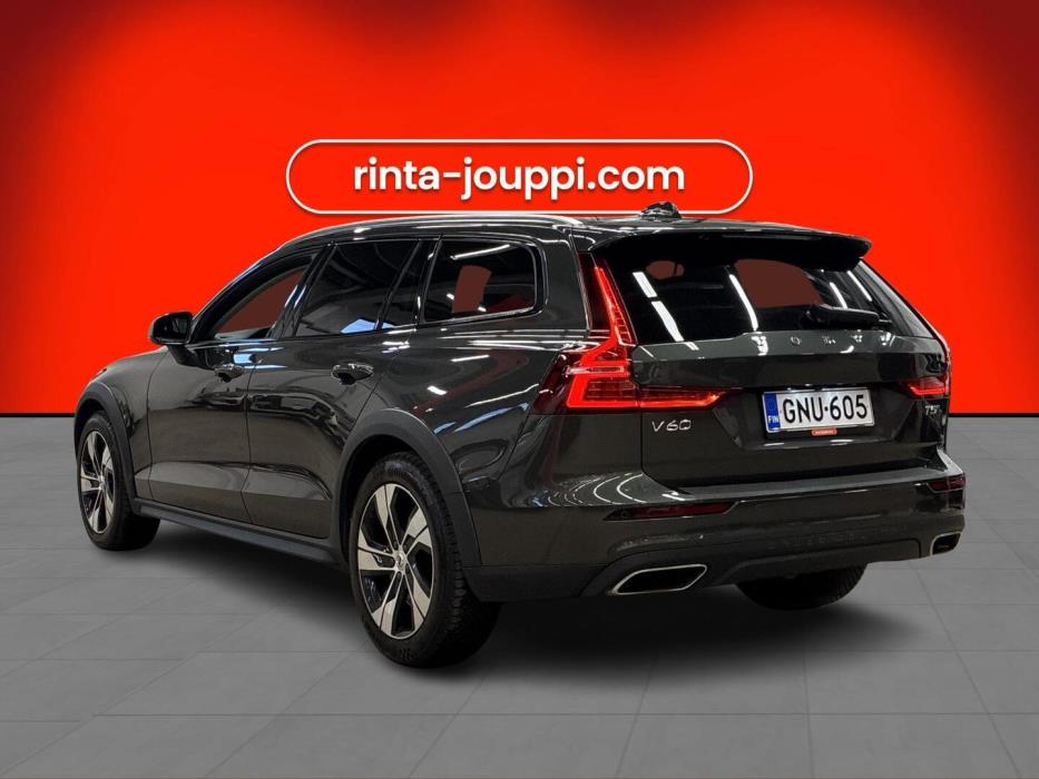 VOLVO V60 Cross Country 2020