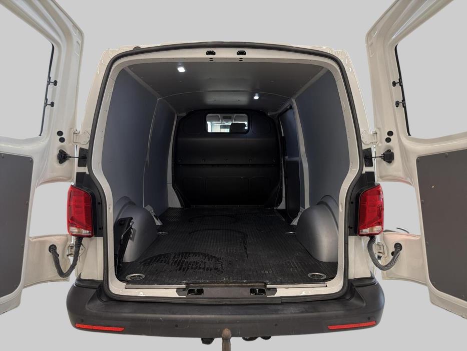 VOLKSWAGEN Transporter 2021