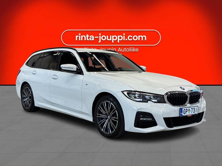 BMW 330 2021