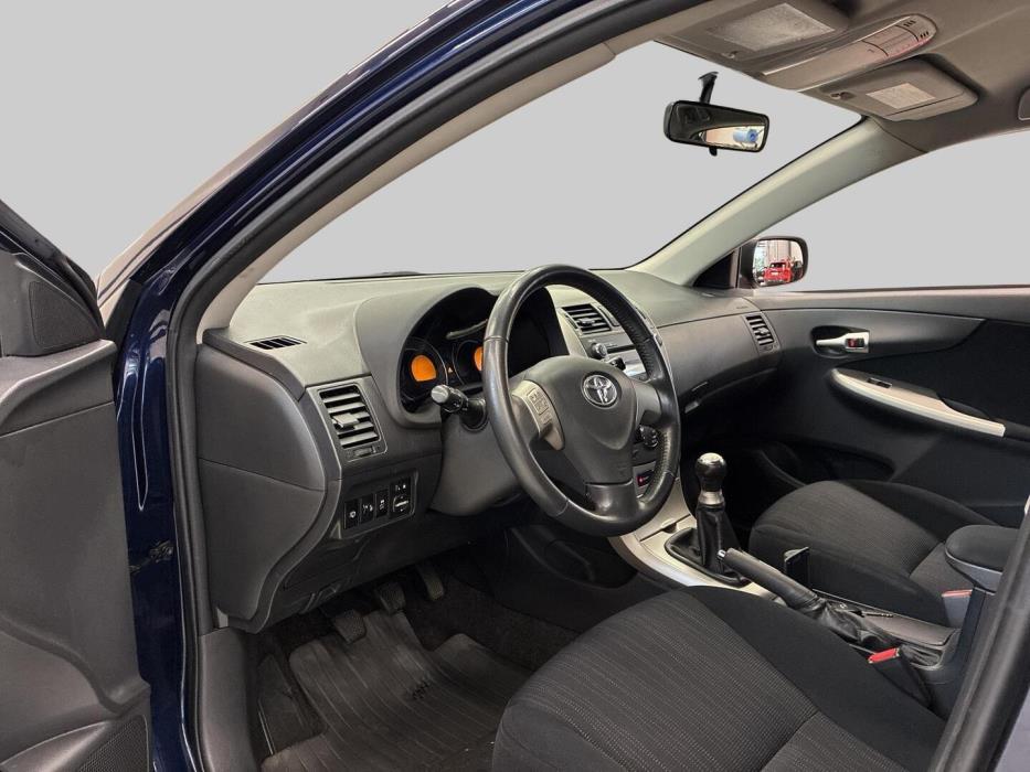 TOYOTA Corolla 2008