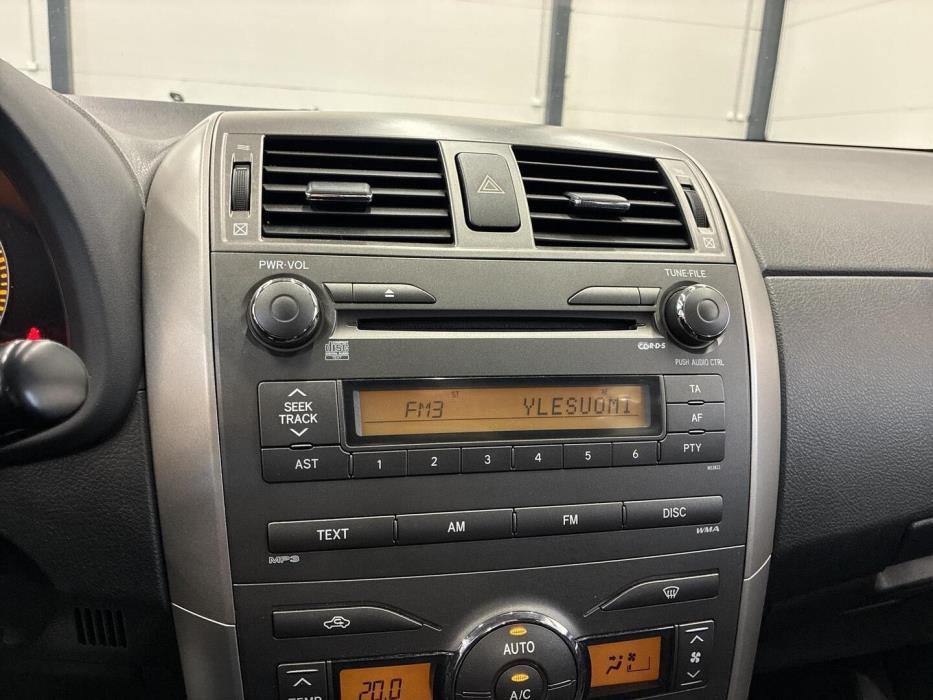 TOYOTA Corolla 2008