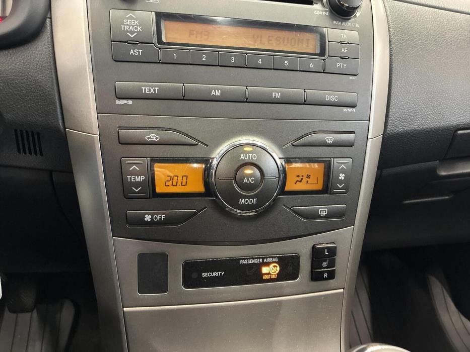 TOYOTA Corolla 2008