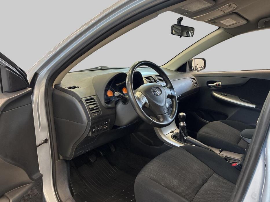 TOYOTA Corolla 2008