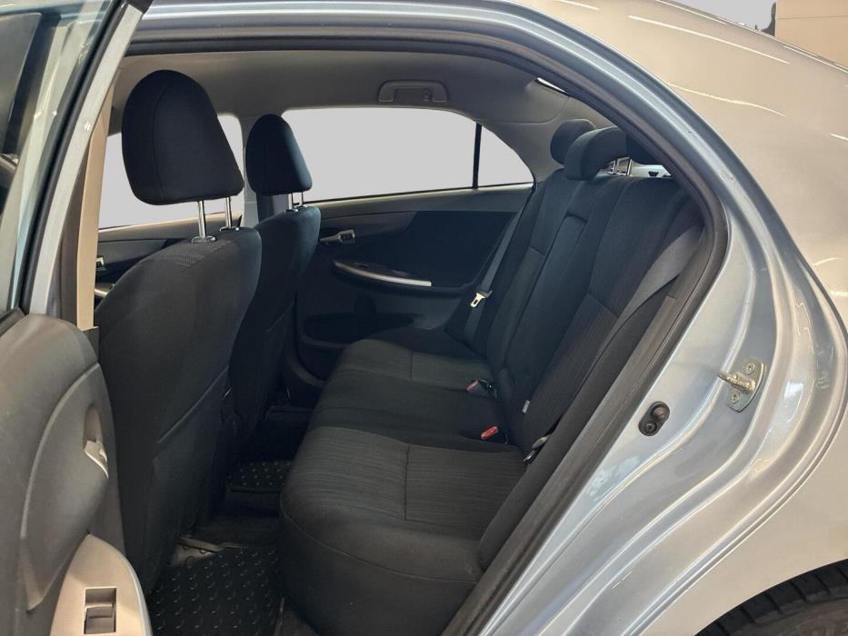 TOYOTA Corolla 2008