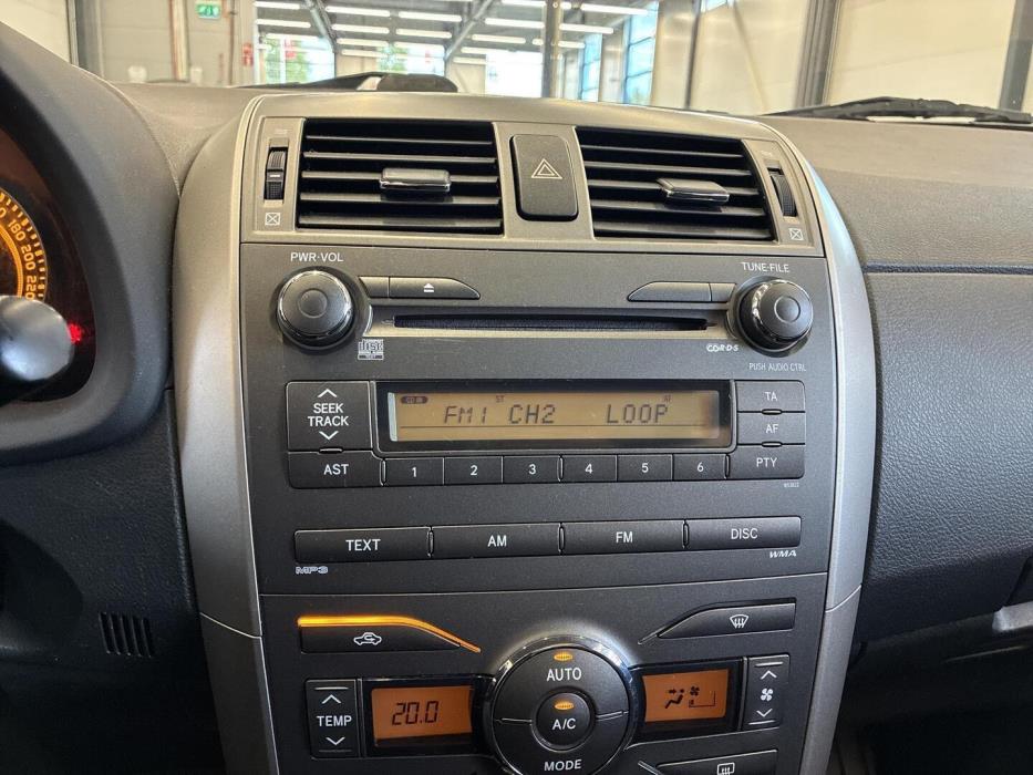 TOYOTA Corolla 2008