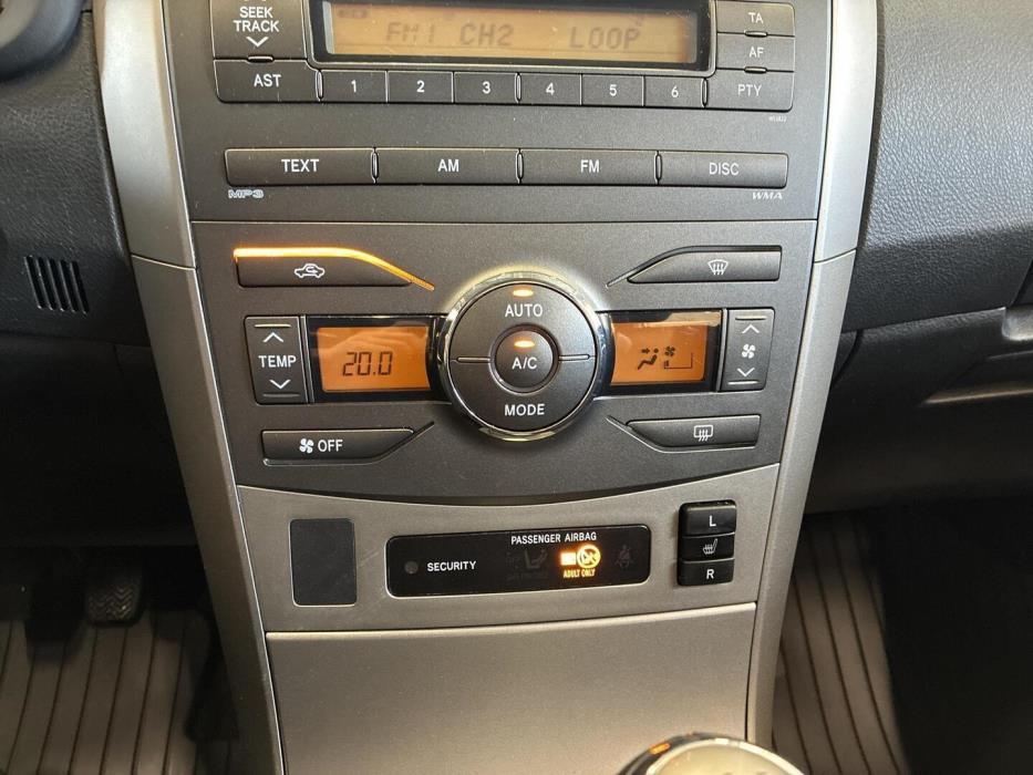 TOYOTA Corolla 2008
