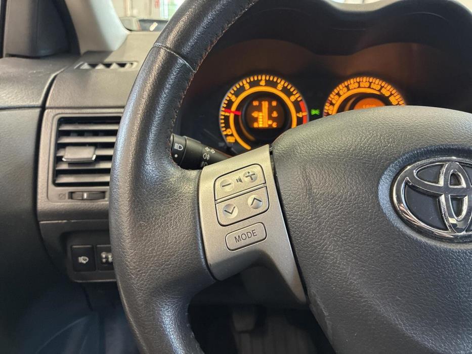 TOYOTA Corolla 2008