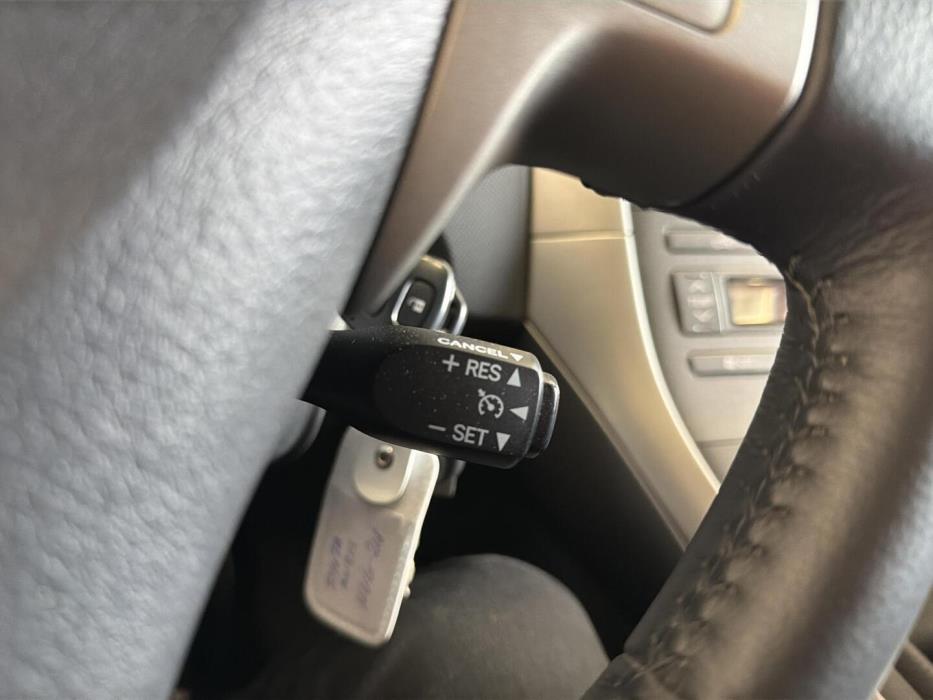 TOYOTA Auris 2007