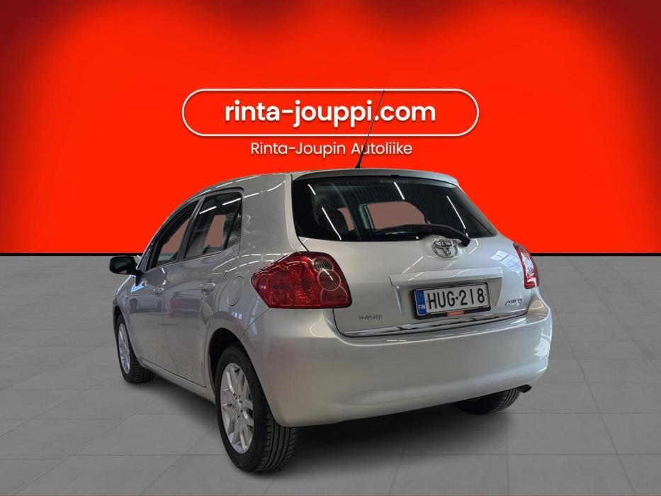 TOYOTA Auris 2007