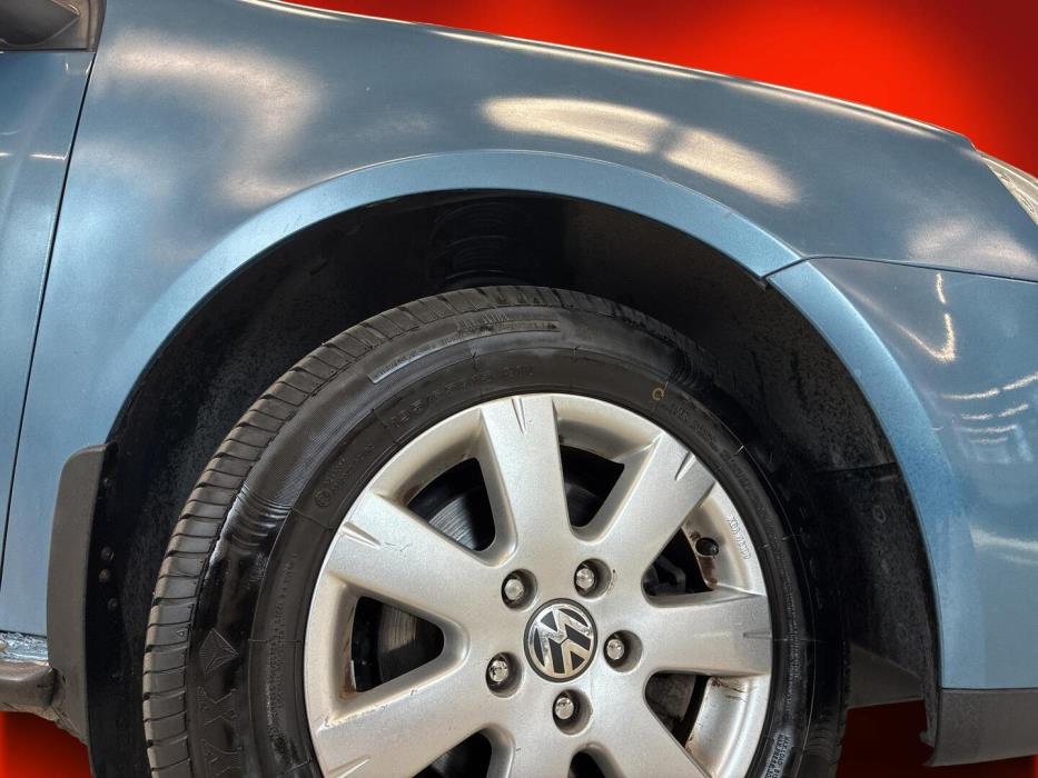 VOLKSWAGEN Golf 2006